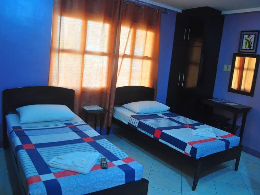 Jj Midcity Inn Tabaco Exterior foto